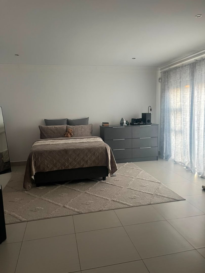 4 Bedroom Property for Sale in Heuwelsig Free State